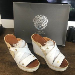 VINCE CAMUTO LUCKY VACHETTA WEDGES